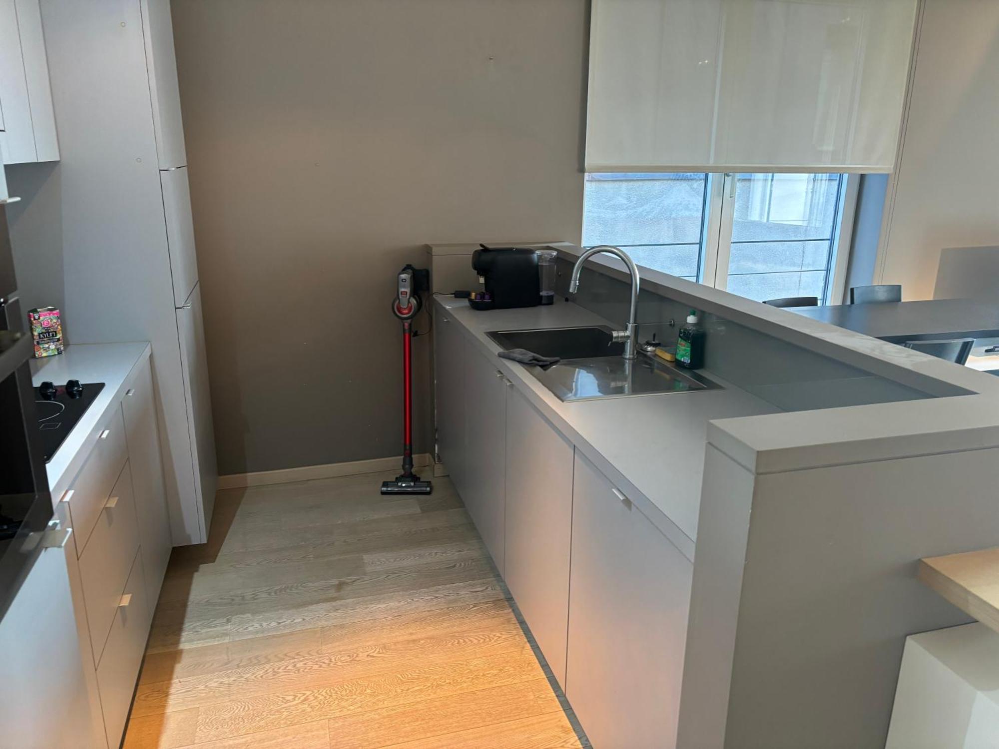 Comfortable Two Bedroom In Center Apartamento Bruxelas